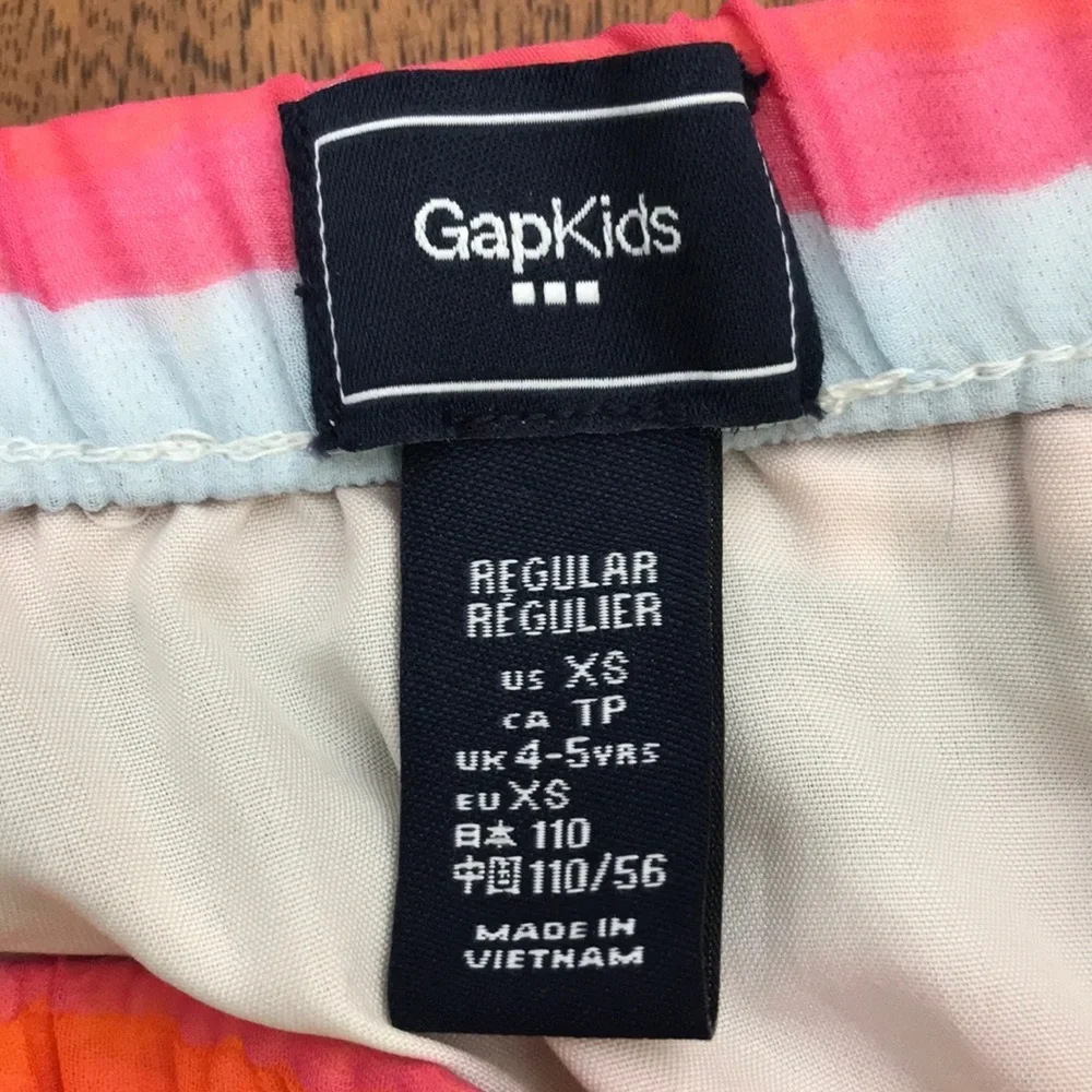 GapKids Rainbow Stripe Knife Pleated Skirt